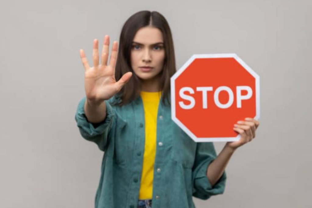 Stop mépris
